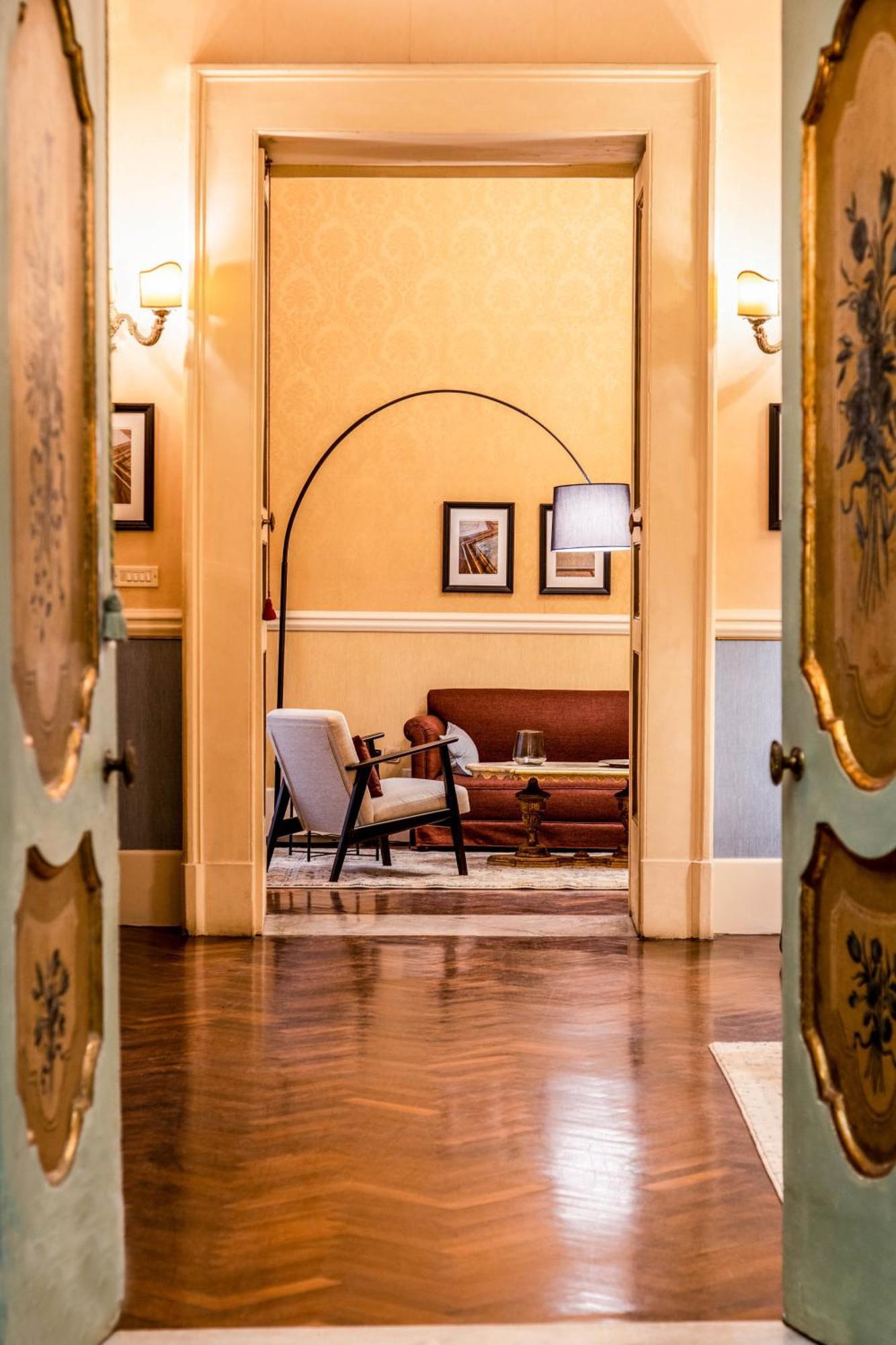 Arthouse Lady Marys Tribunali Luxury Suite 나폴리 외부 사진