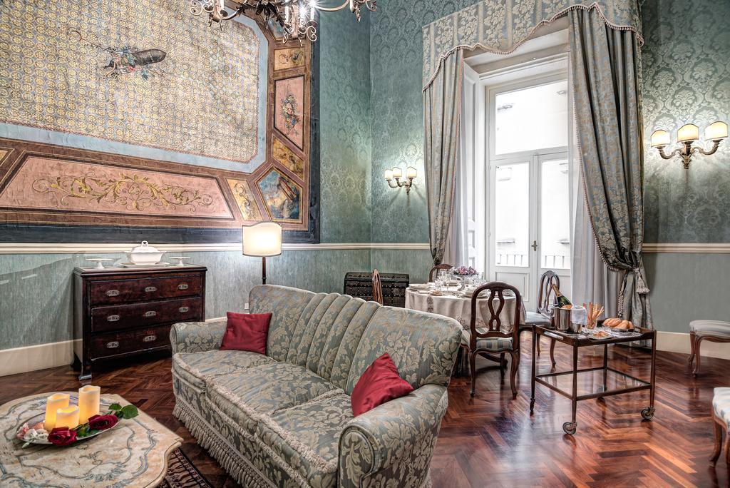 Arthouse Lady Marys Tribunali Luxury Suite 나폴리 외부 사진