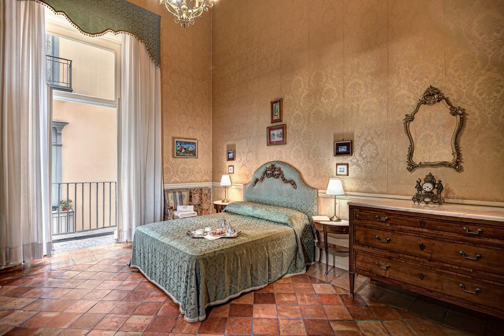 Arthouse Lady Marys Tribunali Luxury Suite 나폴리 외부 사진