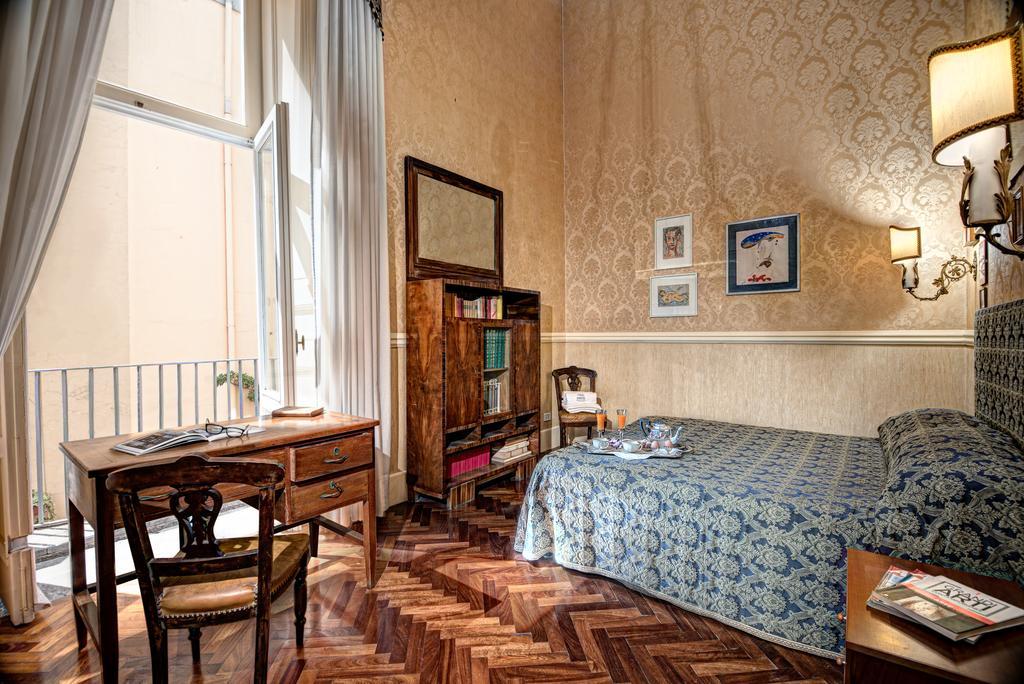 Arthouse Lady Marys Tribunali Luxury Suite 나폴리 외부 사진