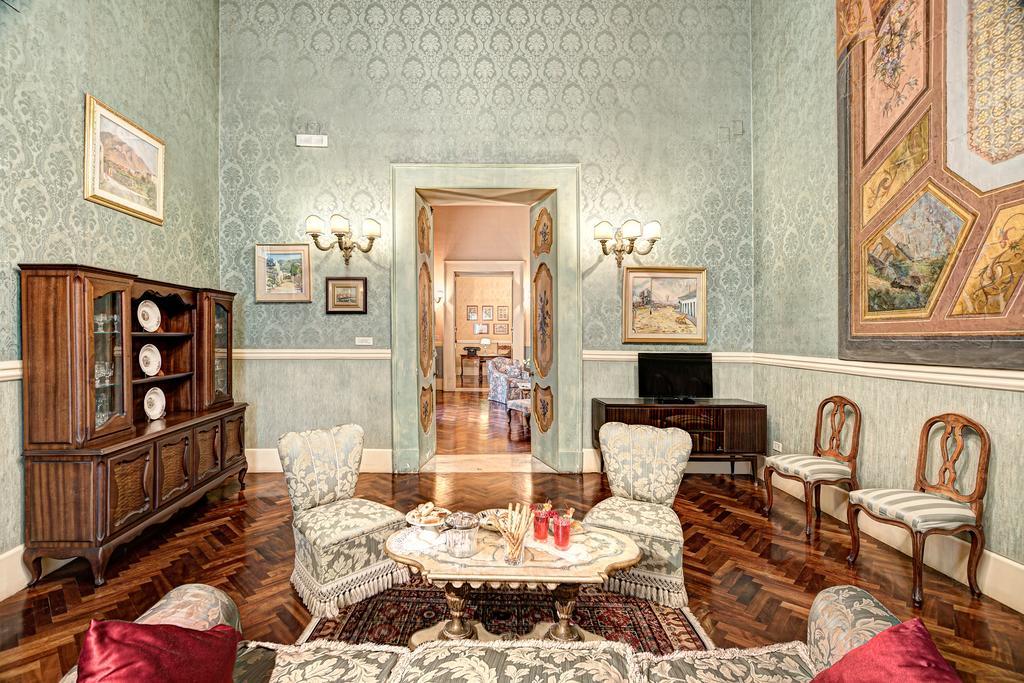 Arthouse Lady Marys Tribunali Luxury Suite 나폴리 외부 사진